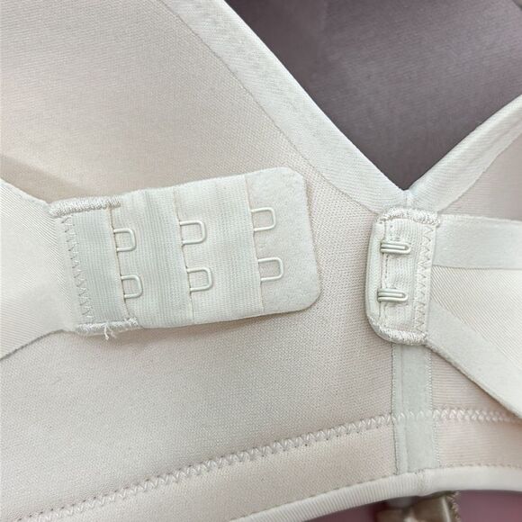 Warner's Bra 36C  Blissful Benefits Wireless Taupe 01056 ** - Picture 9 of 12